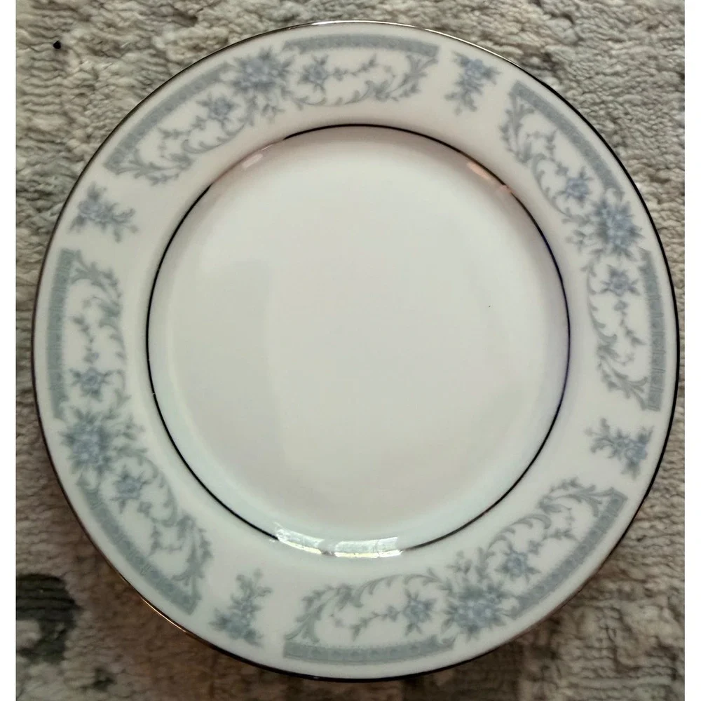 Sheffield Blue Whisper Porcelain Fine China Bread Butter‎ Plates Set of 2 Japan